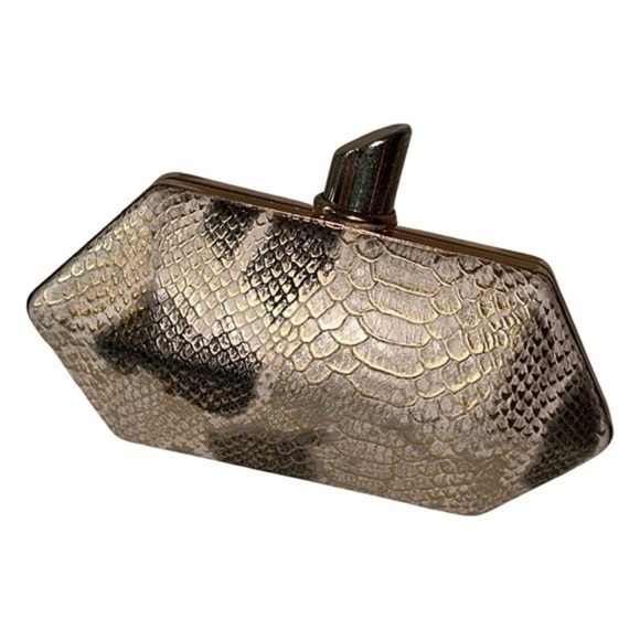 Geometric Hard Shell Metallic Faux Python Cluth - Picture 3 of 5